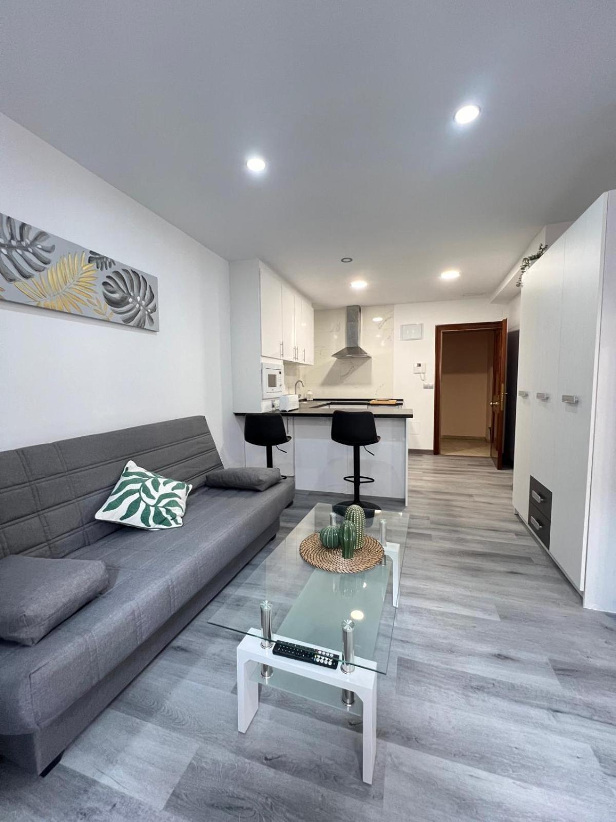Rosal Central Studios Οβιέδο Εξωτερικό φωτογραφία